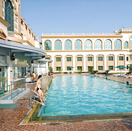 Aile Holiday Hotel Tân Giang Ngoại thất bức ảnh